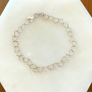 Heart-Shaped Link SS Bracelet